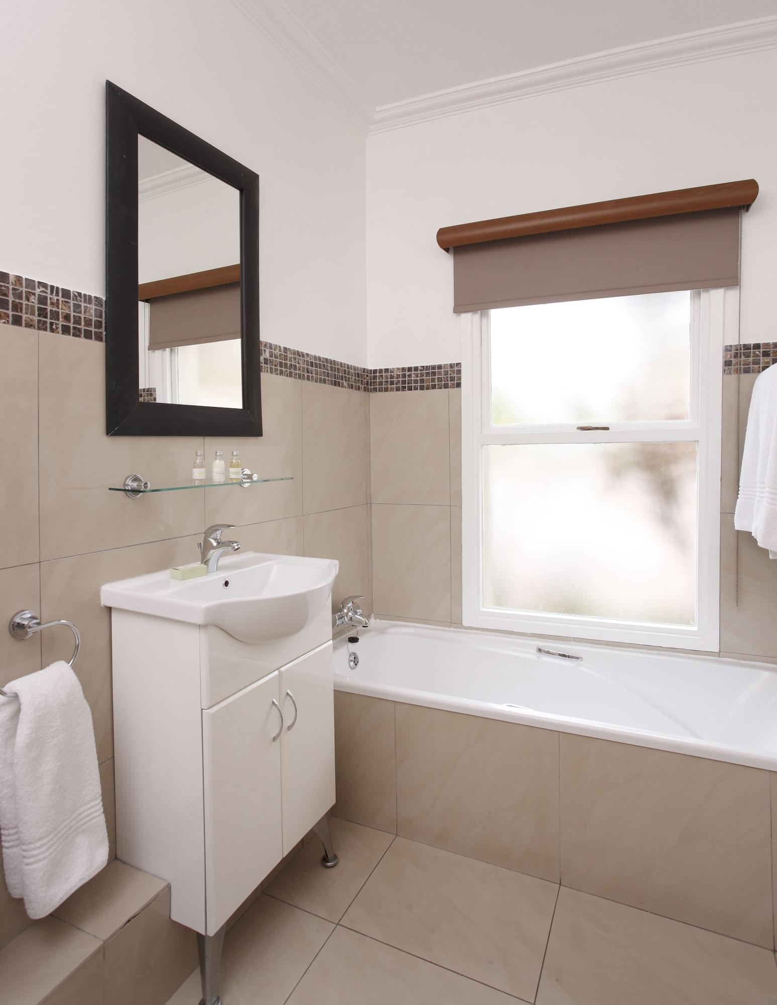 The Capital Villa Sandton Bagian luar foto