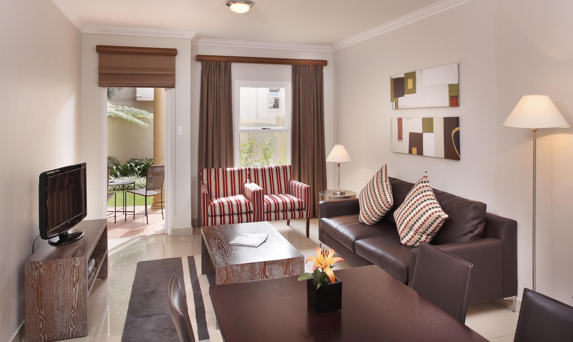 The Capital Villa Sandton Bagian luar foto